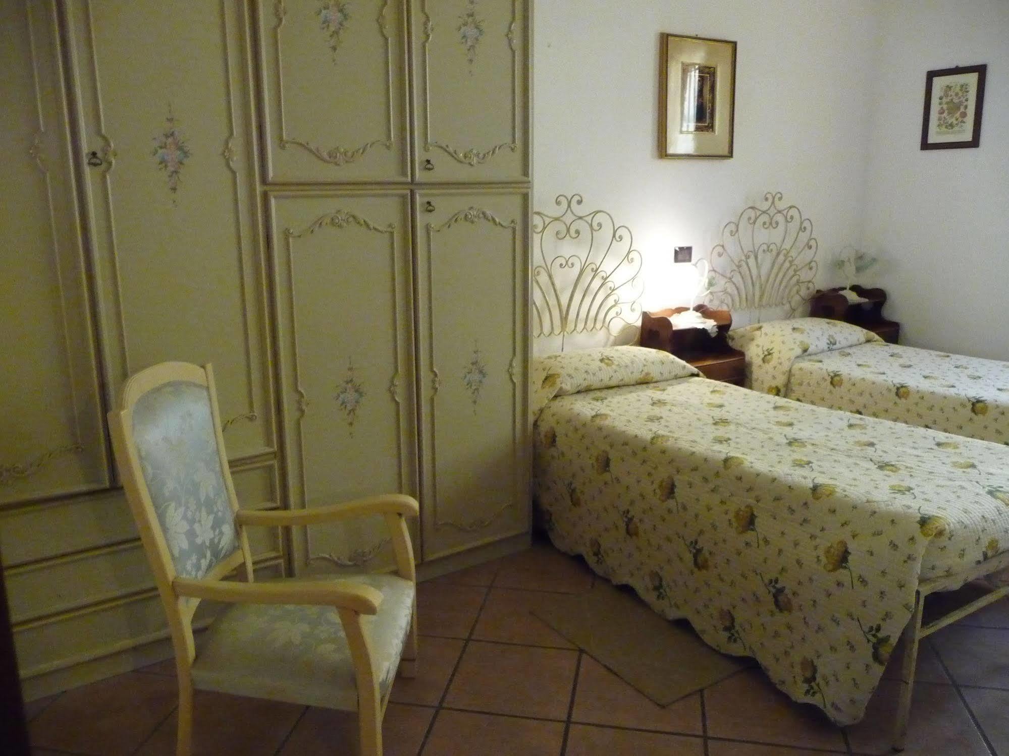 Al Parco Bed & Breakfast Curtatone Dış mekan fotoğraf